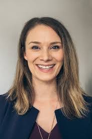 Amy Mayberry's Instagram, Twitter & Facebook