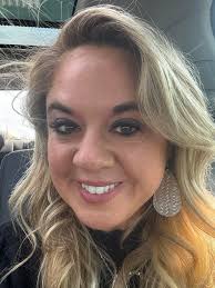 Guess whose eyelids got burnt yesterday!?! Ouch! Bring