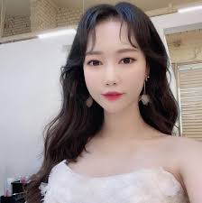 9천원 런치 초밥 :) 회가 굉장히 커서 한입에 다 못넣을정도! 게다가 장국이 음료수병같은곳에 담아주셔서 먹기도 편해요ㅎㅎ 정말  신선하고 맛있습니다!! #신방화역5번출구_수초밥 By. 임소윤님