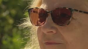 Dora Escobar: “Als 80 al Besòs estava mal vist que anéssim soles al bar”