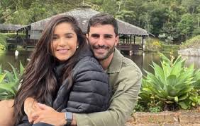 Select from premium martine grael of the highest quality. Gizelly Bicalho Abre O Coracao E Se Declara Ao Namorado