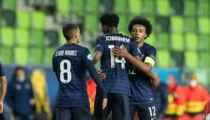 Dank eines eigentores von mats hummels setzte sich frankreich mit 1:0 gegen deutschland durch. 4irbaozeia0xnm