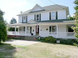4968 Old Walkertown Road Winston Salem Nc For Sale Trulia Com Home Winston Salem Nc Old Houses