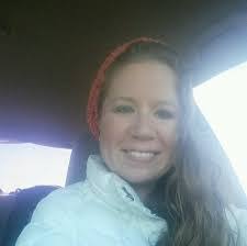 Amber Mummert's Instagram, Twitter & Facebook