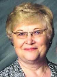 Lenora Ball's Instagram, Twitter & Facebook