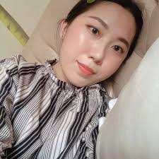 Alisa Chen's Instagram, Twitter & Facebook