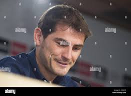 Iker casillas real madrid goalkeeper -Fotos und -Bildmaterial in hoher  Auflösung