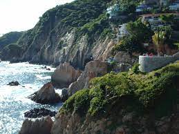 Set in kyrenia, 2.1 km from shayna beach, acapulco resort hotel offers accommodation with a restaurant, free private parking, a seasonal outdoor swimming. La Quebrada Acapulco Wikipedia