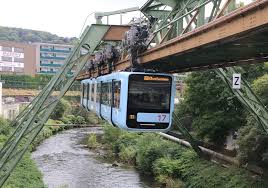 Das landgericht wuppertal präsentiert sich im neuen design und wird damit noch nutzerfreundlicher. After 256 Days Of Standstill World S Oldest Electric Suspension Train Reopens In Wuppertal Urban Transport Magazine