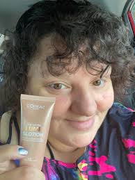 Glow Product for Navigation in Dark Areas