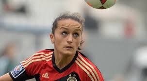 Discover more posts about lira bajramaj. Slowenien Spiel Lira Bajramaj Uberzeugt Die Fans Dfb Deutscher Fussball Bund E V