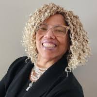 50+ "Lynn Esq" profiles