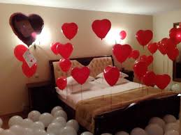 30 Balloons Valentines Day Ideas Unique Home Decorating Starting At Front Door