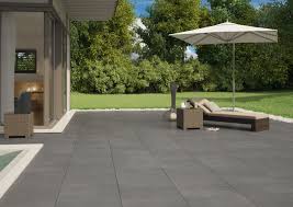 Grohn Fliesen Torstein Tiles Fliesen Outdoorplatten Outdoor Terrasse Terrassenplatten Terrassendesi Terrassenplatten Terrassenplatten 60x60 Terrasse