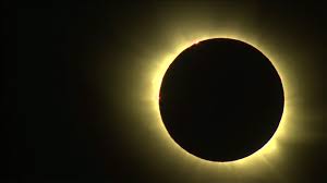 However a few years ago when the us had an eclipse (summer as well) it appeared to be a fuller eclipse. Total Solar Eclipse Of 2015 In Amazing Photos Space