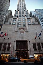 Four Seasons Hotel New York Exterior Entrance Looking Up Four Seasons Hotel Nyc York Hotels Nyc Hotels