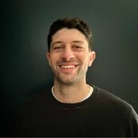 Heather Detommaso's Instagram, Twitter & Facebook