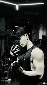 Remember when I said I don't care for muscles.... I lied... I am interested  in them... 😂😂😂, Chen Xing Xu shows off his celestial perfect body 😂.,  Congratulations