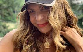 Não foi a idade de elba, no entanto, que impediu a gravidez. Aos 68 Anos Elba Ramalho Assume Rugas Minha Liberdade Minhas Dores Meu Sorriso Quem Quem News