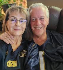 Prayers for Roland Brake , he lost his mother yesterday