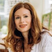 Melinda Dutton's Instagram, Twitter & Facebook