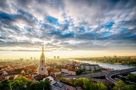 Bis zu 90 tage lang tiefstwerte, höchstwerte und niederschlagswahrscheinlichkeit. Bratislava Die Hauptstadt Der Slowakei Urlaubsguru