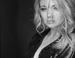 actress #portfolio #bw 项目:: Photos, videos, logos, illustrations and  branding :: Behance