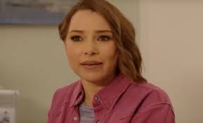 The Flash Raced Its Way Into Our Hearts, Then Broke It With an  Unceremonious Ending