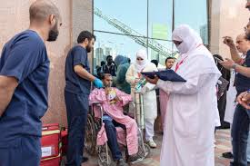 مستشفى الملك فيصل بمكة ينفذ تجربة فرضية لحريق وهمي أضواء الوطن