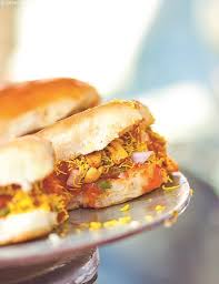 Dabeli Recipe Mumbai Roadside Recipes Kutchi Dabeli Recipe Recipe Recipes Food Indian Food Recipes
