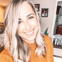 Lee Welfel's Instagram, Twitter & Facebook