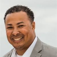 Maurice Lyles's Instagram, Twitter & Facebook