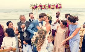 Wir möchten ihnen im folgenden einige anregungen geben, wie sie die botschaft an ihre geliebte kollegin oder den kollegen formulieren könnten Hochzeit Gluckwunsche Und Geschenke Fur Partner Und Kollegen