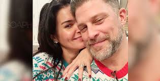 Greg Vaughan Gets Engaged To Angie Harmon On Christmas