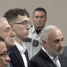 Accused El Paso Walmart shooting suspect won't face death penalty in  federal court