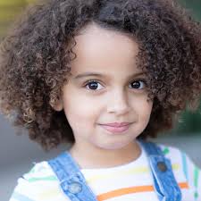 In love with Margot's latest set of shots from @magicbeanphotography. This  might be our favorite photo set she's ever had!