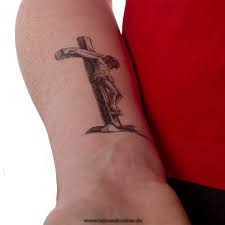 Here, jesus is seen shedding tears for the sins of humanity. Amazon Com 2 X Jesus Christ Cross Tattoo Black Cross Tattoo 2 Beauty Personal Care