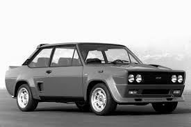 Fiat 124 sport coupé (1970). Guide Fiat Abarth 131 Rally Supercar Nostalgia
