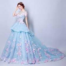 Pin By Halimah Sibarani On Gowns Unique Wedding Dresses Color Ball Gowns Wedding Dresses Unique
