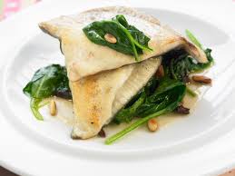 Turbot Aux Epinards Et Aux Pignons De Pin