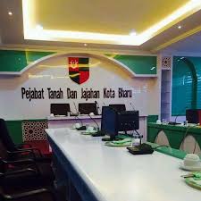 Posted by pej tanah kota setar at 19:03 no comments Fotos Bei Pejabat Tanah Dan Jajahan Kota Bharu Regierungsgebaude