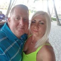 Paula Hyde's Instagram, Twitter & Facebook