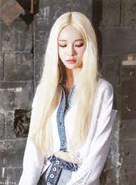 Loona Pics On Twitter Jinsoul Loona Loona Loona Jinsoul