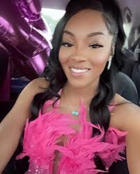 Latoya Gresham's Instagram, Twitter & Facebook