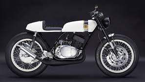 Yamaha Rd250 By Patrick Sauter Cafe Racer Bikes Cafe Racer Motorcycle Cafe Bike