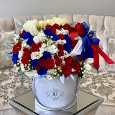 Shop our flower collection and have them delivered tomorrow to your loved one's doorstep! Flower Delivery Los Angeles Same Day Flower Delivery