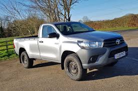 Entdecke rezepte, einrichtungsideen, stilinterpretationen und andere ideen zum ausprobieren. Best Pickup Trucks 2021 Which To Buy In The Uk Parkers
