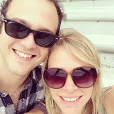 Stream saraenelms music