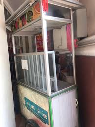 Namun sekarang banyak orang menggunakan booth jus buah untuk berjualan dengan desain lebih menarik. Gerobak Jualan Juice Jus Buah Cart Perabotan Rumah Di Carousell