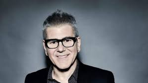 Ci salvano gli anomali, come la berté che mi mostrò le tette in uscita a novembre un'antologia dal titolo le nostre anime con inediti, rivisitazioni e riscoperte: Michele Zarrillo Chi Sono La Moglie E I Figli Del Cantautore Di Sanremo